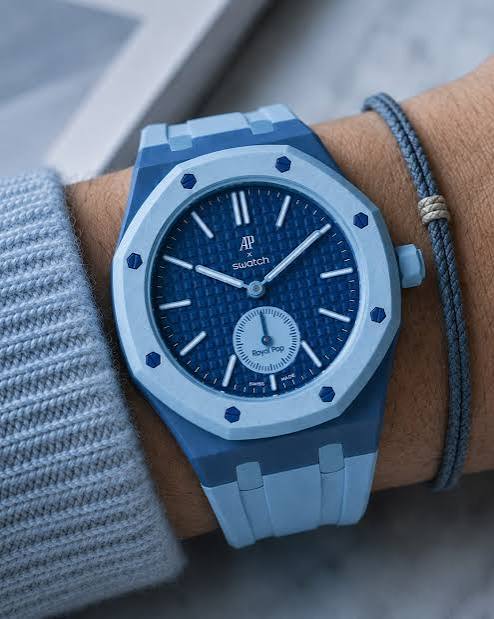 AP x SWATCH  royal pop